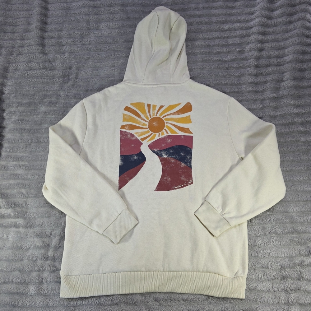 Mountain And Isles Soft Graphic Pullover Hoodie Kangaroo Pocket Loungewear. L